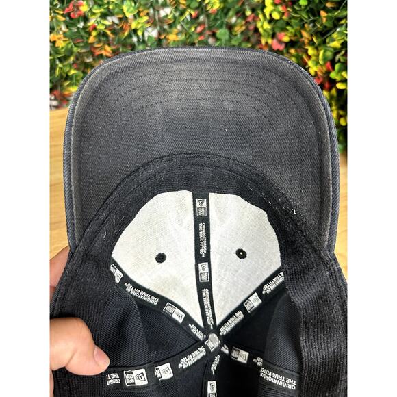 New York Yankees MLB Genuine Merchandise New Era 39 7 1/2 Hat Cap Triple Black - Picture 8 of 10